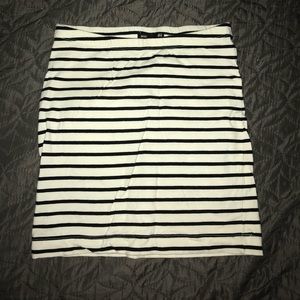 Strip skirt